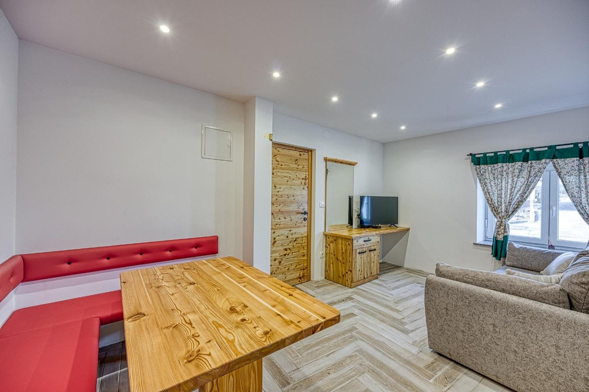 Apartments Viktor Rateče المظهر الخارجي الصورة